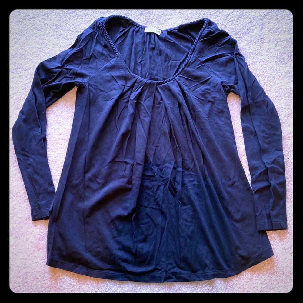 Old Navy small women’s maternity long sleeve top